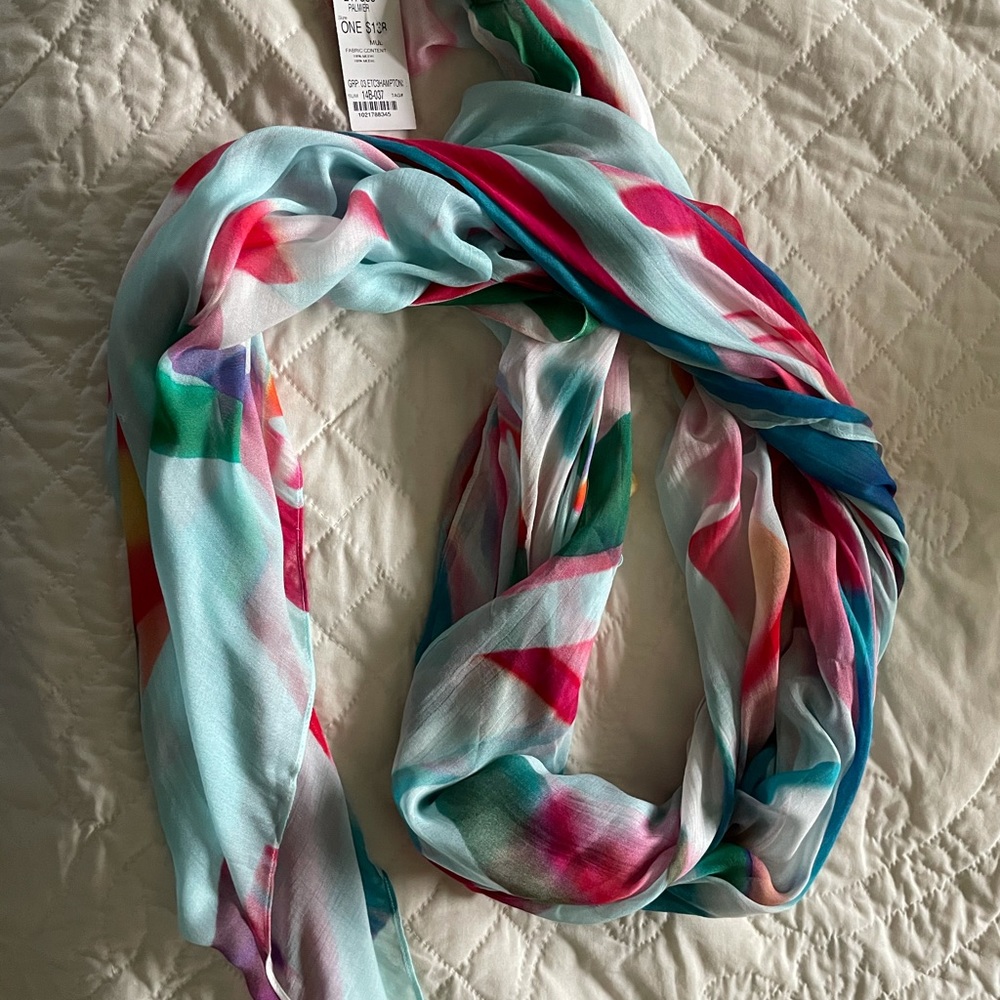 Scarf - Picture 6 of 7